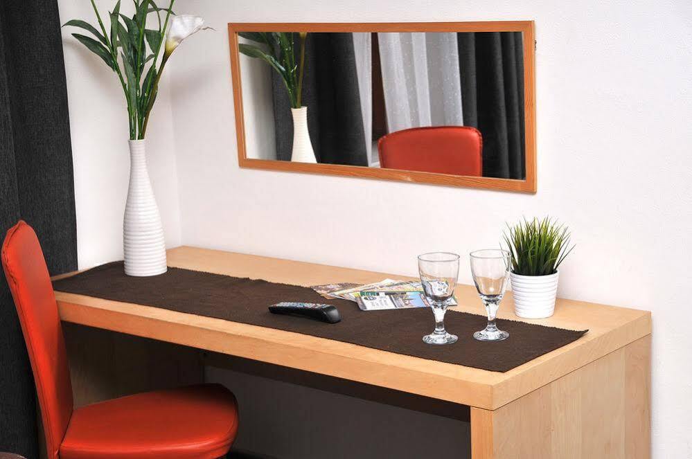 Andel Apartmany Прага Екстер'єр фото